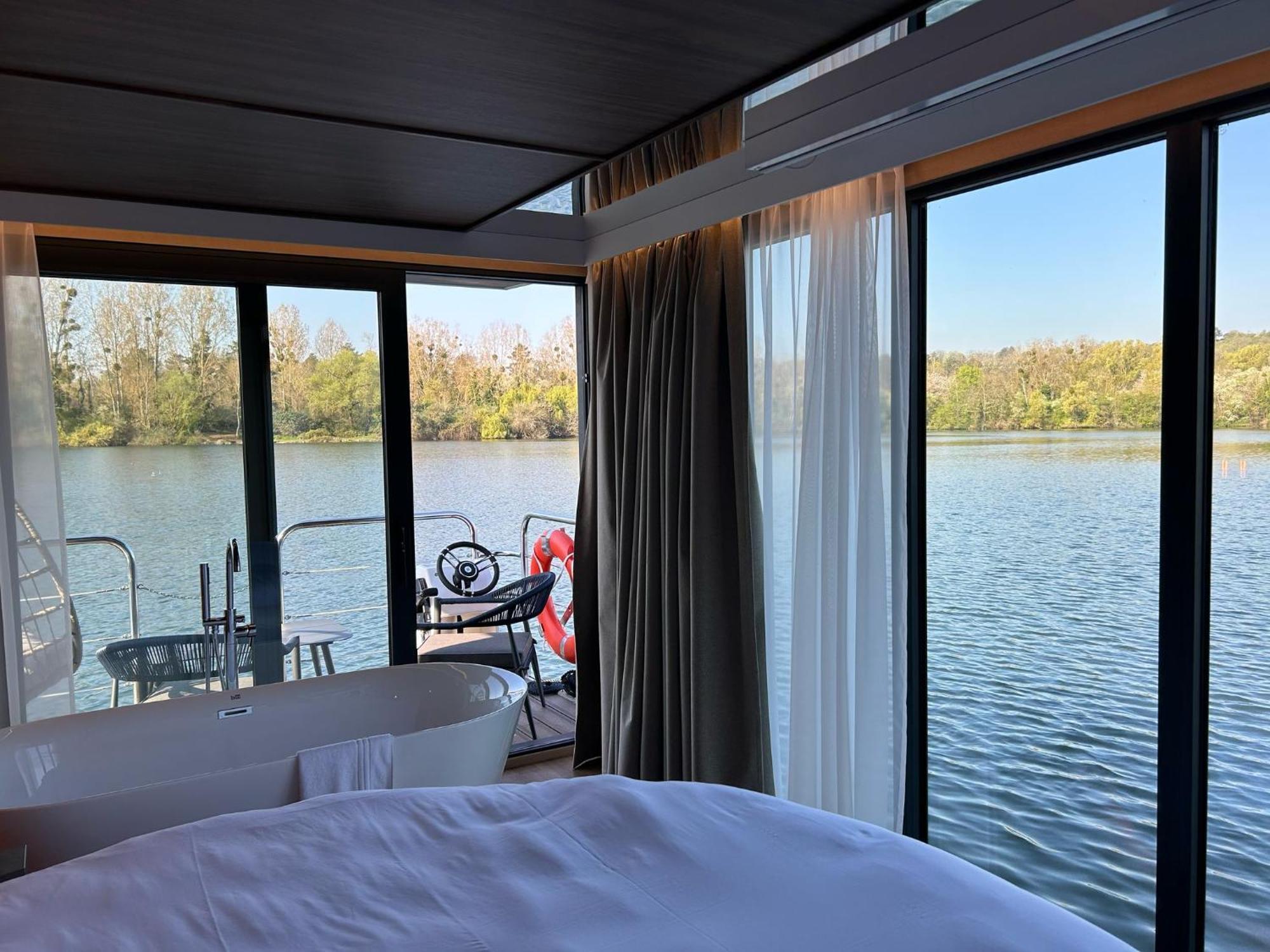 L'Escale Royale Saint-Martin-La-Garenne Port Ilon - Seine - Giverny Eksteriør billede